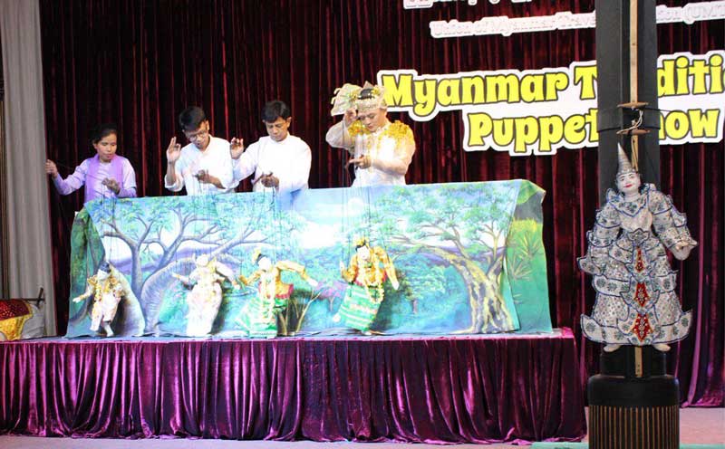 puppet show 01